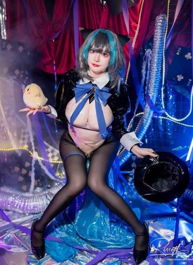 前羽 – NO.18 碧蓝航线 柴郡魔术师 [50P-75MB]-1