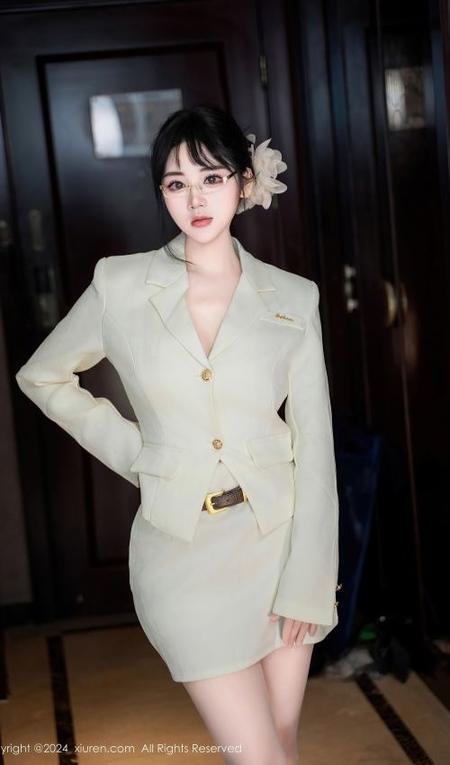 [Xiuren秀人网]2024.06.18 NO.8717 汐汐爱吃草莓[86+1P/769MB]-1