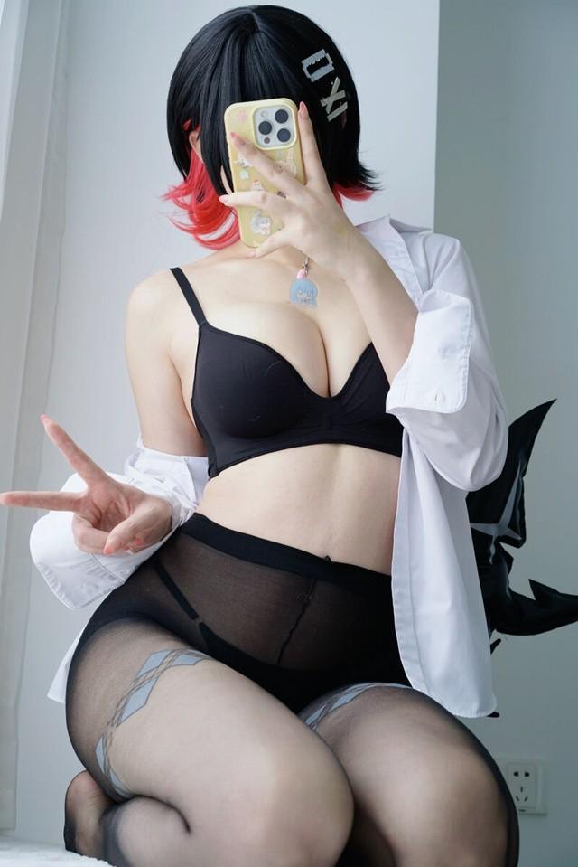 眼酱大魔王w – NO.106 Fantia 2025年9月订阅[31P-3MB]