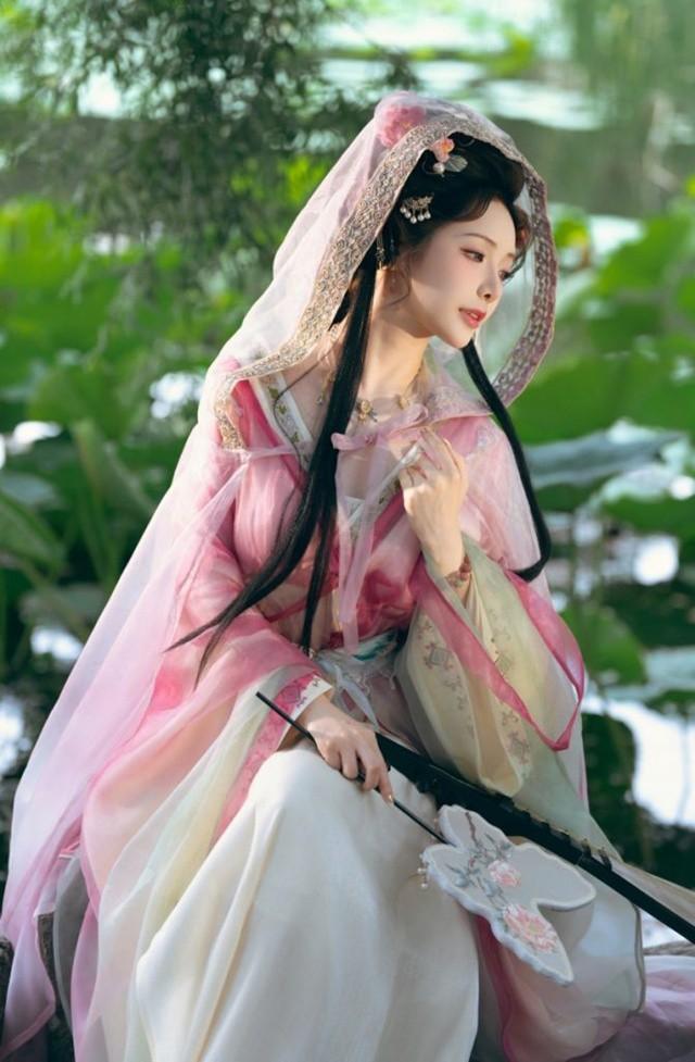 雯妹不讲道理 – NO.114 祝您中秋快乐owo[20P-156MB]-蜜桃啵啵-1